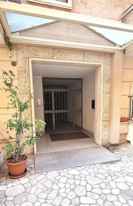 Caffarella Garden And Park Apartment Rome Bagian luar foto